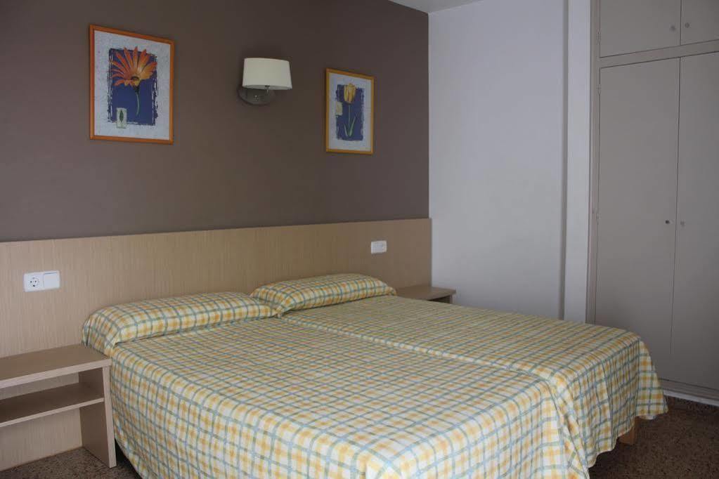Apartamentos Orvay Sant Antoni de Portmany Exterior foto