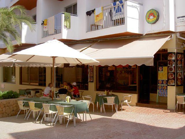 Apartamentos Orvay Sant Antoni de Portmany Exterior foto
